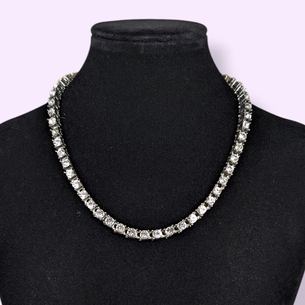 V. Square Link Rhinestone Choker Necklace